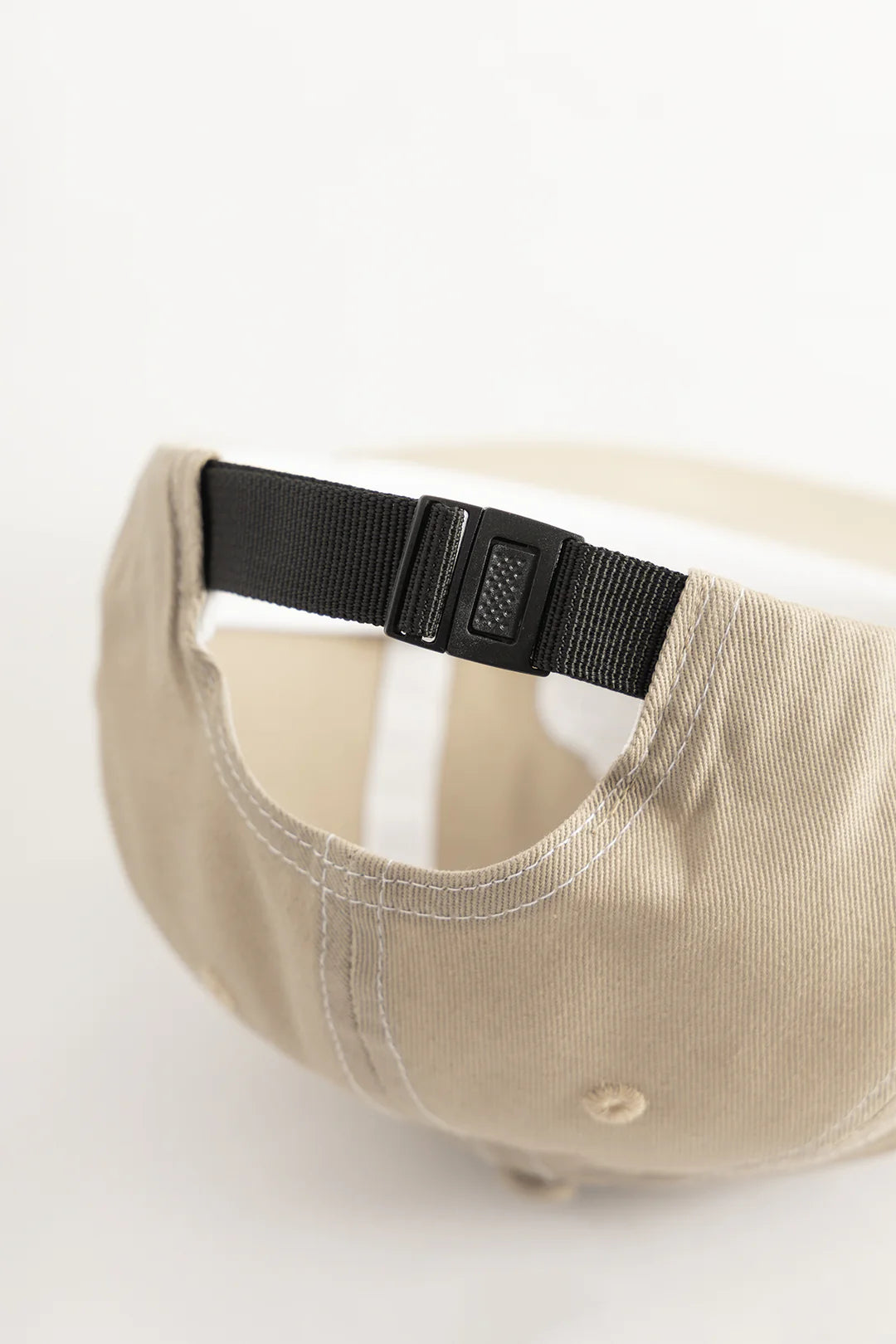 Arch Logo Contrast Stitch Bone